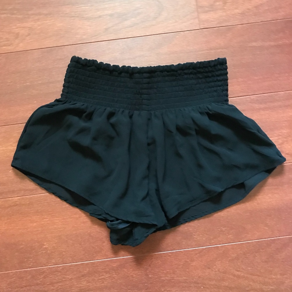 🧡 Comfy black ruffled skort